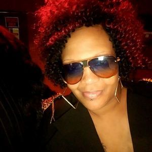 Meet your Posher, Lita